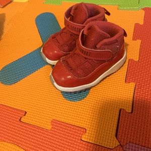 Jordan 11s